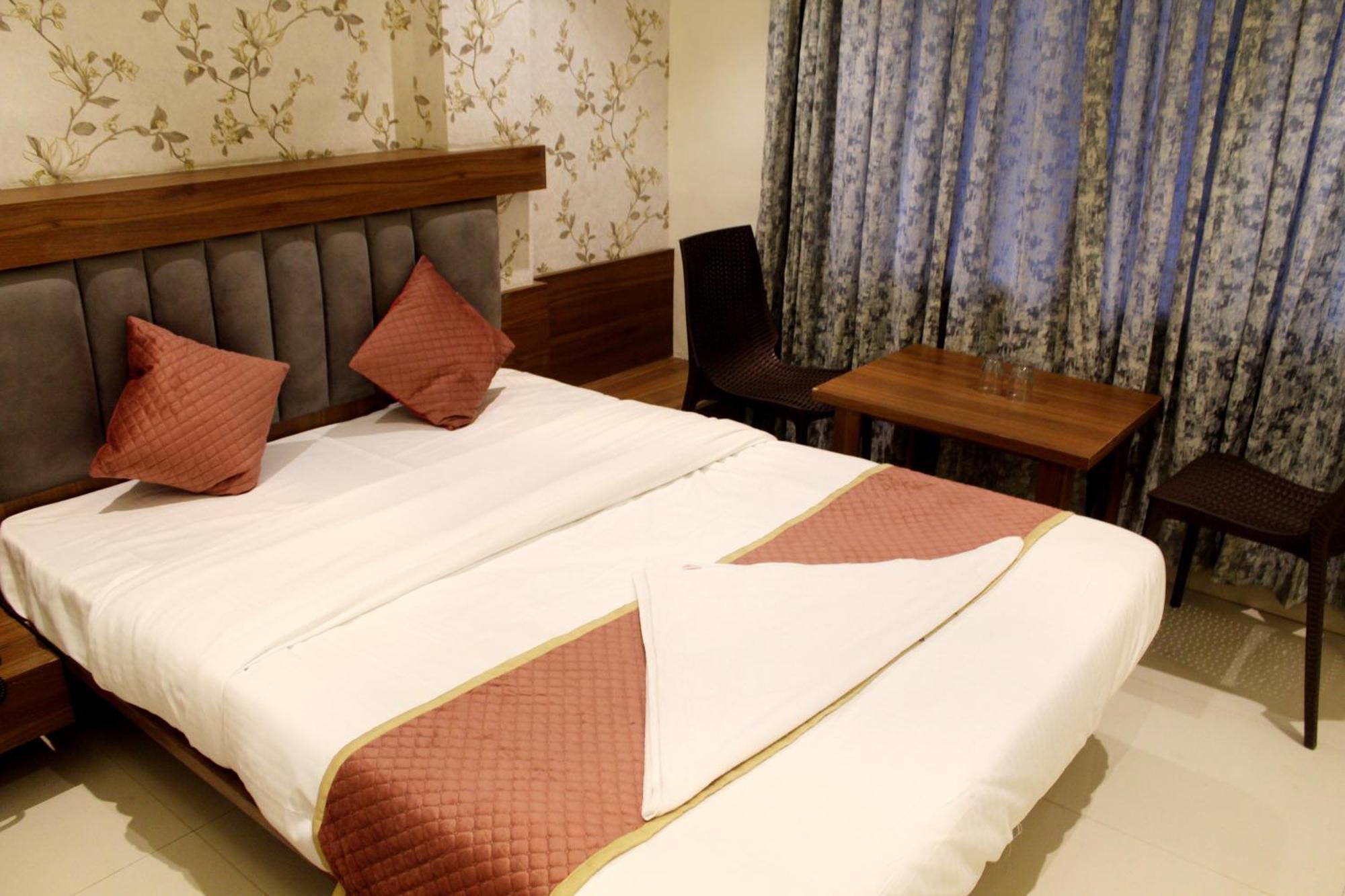 Hotel India Gate Narhe, Пуне Екстер'єр фото